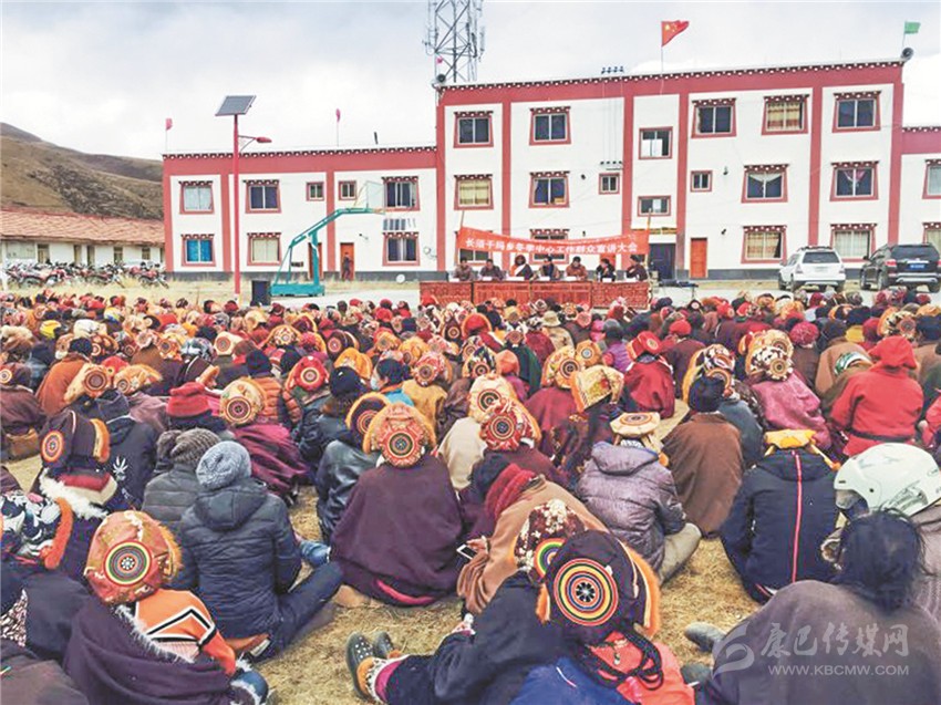 石渠縣開展“千人大下鄉(xiāng)” 、“千人大宣講”、“千人大走訪”活動(dòng)掠影